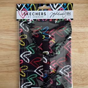 Skechers Adult/Teen Mask Disposable NEW Hearts